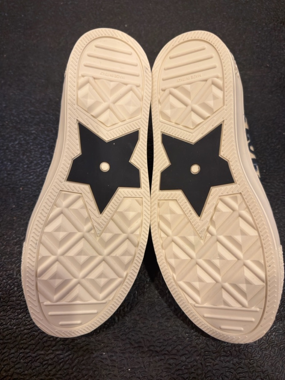 Christian Dior Walk N’ Dior Sneakers - Picture 8 of 10